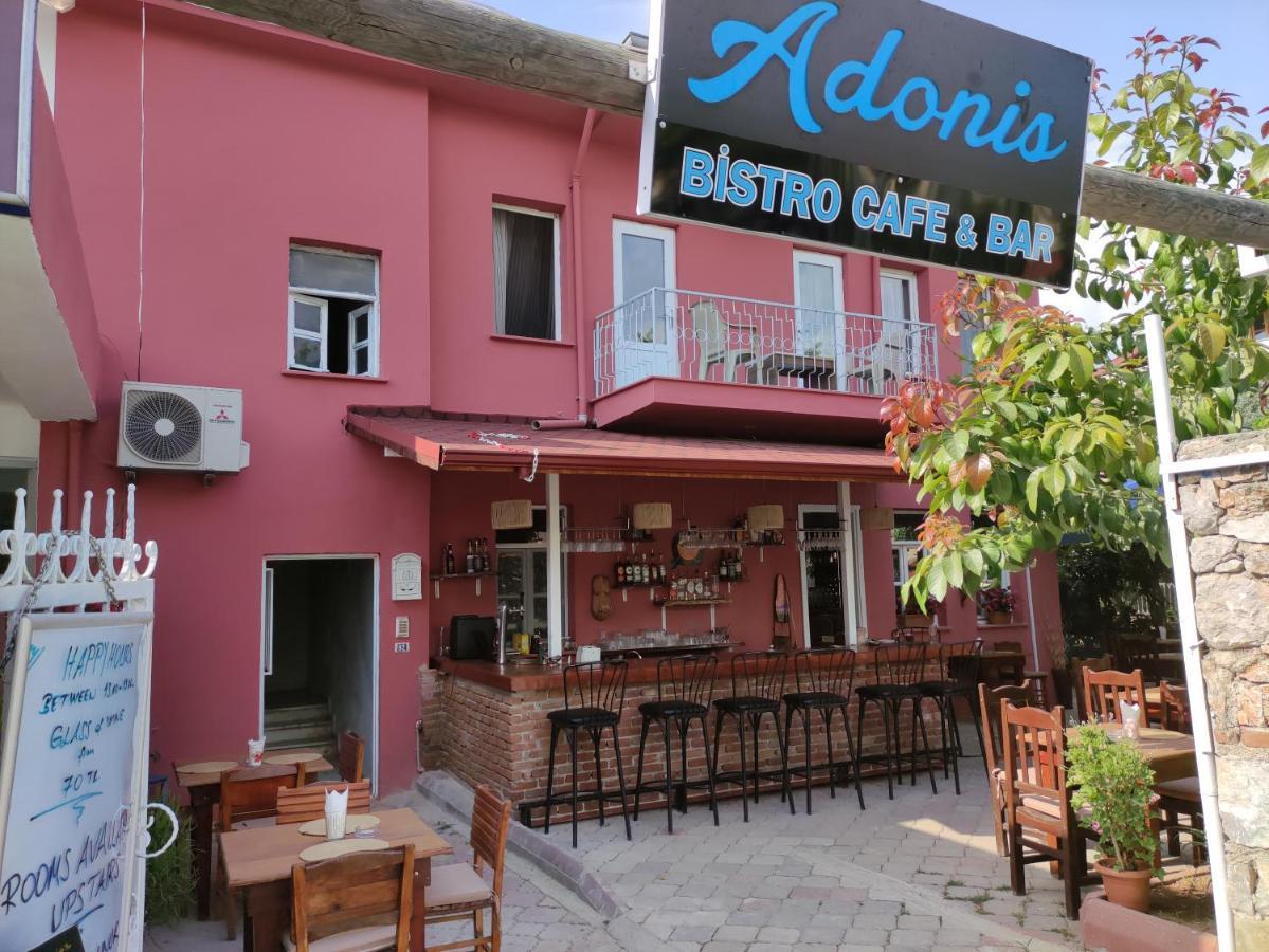 Adonis Bistro Cafe Bar Vandrerhjem Fethiye Eksteriør bilde